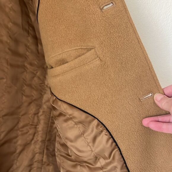 Vintage Banana Republic Men's Wool Cashmere Blend Coat - Picture 5 of 12